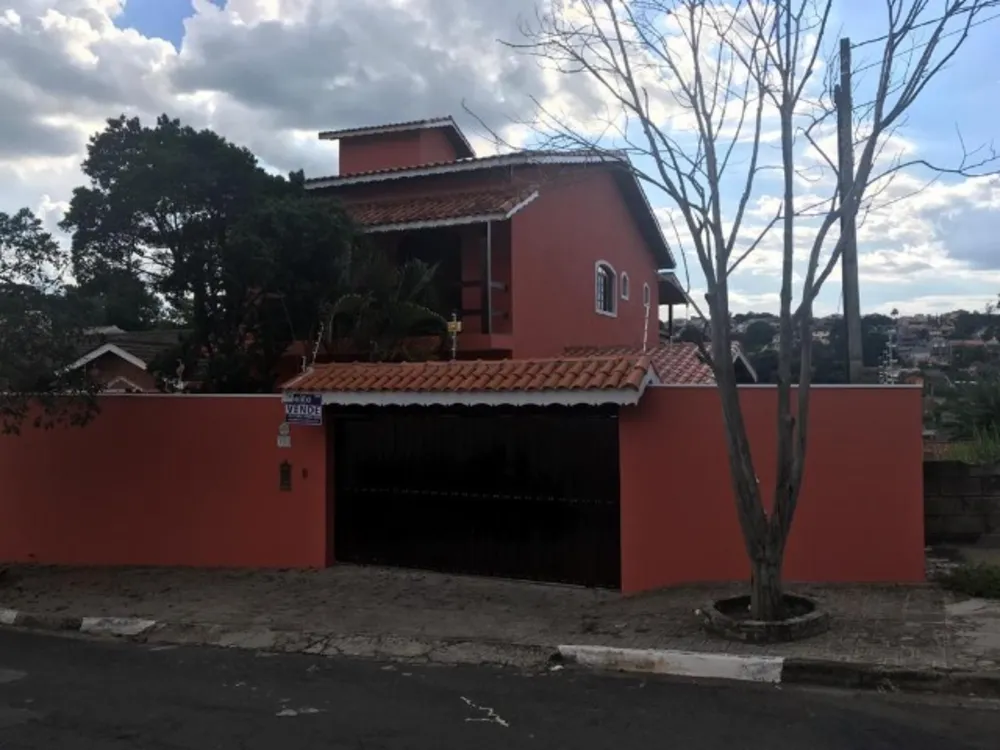 Sobrado, 4 quartos, 335 m² - Foto 1