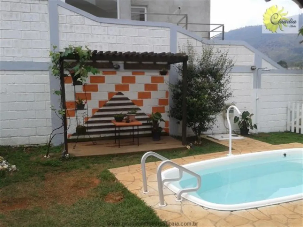 Casa, 5 quartos, 210 m² - Foto 3