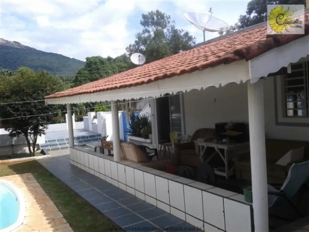 Casa, 5 quartos, 210 m² - Foto 2