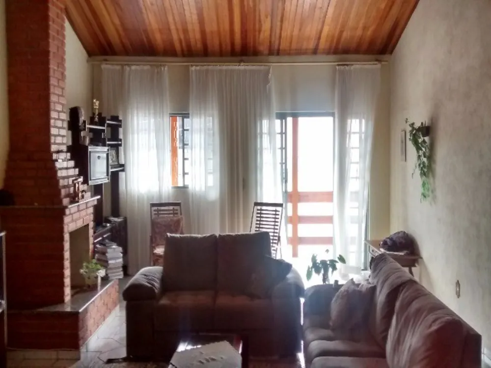 Sobrado, 3 quartos, 348 m² - Foto 2