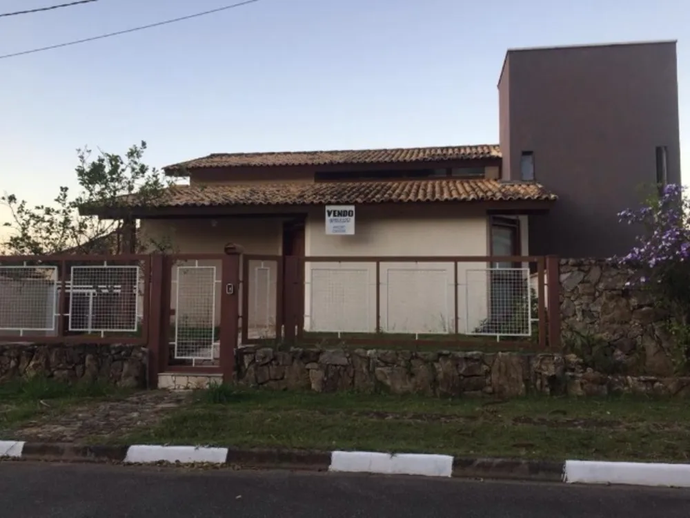 Sobrado, 1 quarto, 250 m² - Foto 1