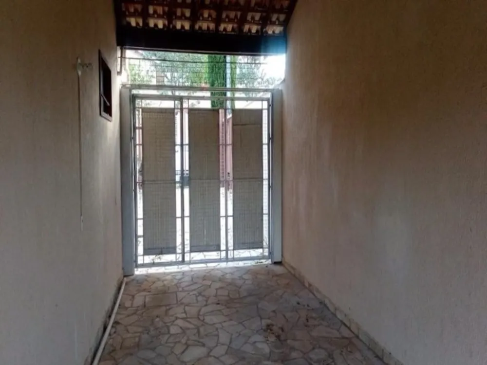 Sobrado, 1 quarto, 250 m² - Foto 4