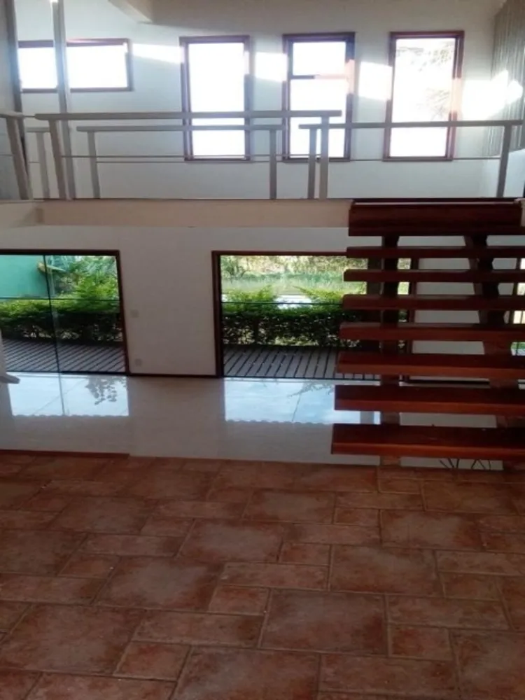 Sobrado, 1 quarto, 250 m² - Foto 2