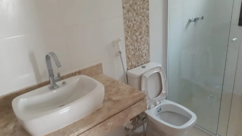 Casa, 3 quartos, 180 m² - Foto 2