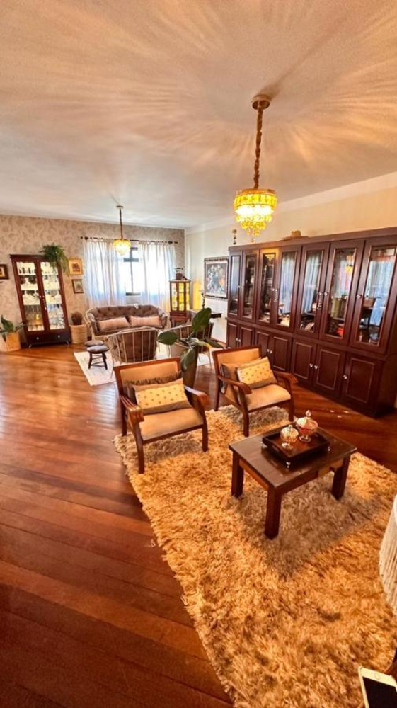 Apartamento à venda com 4 quartos, 235m² - Foto 3