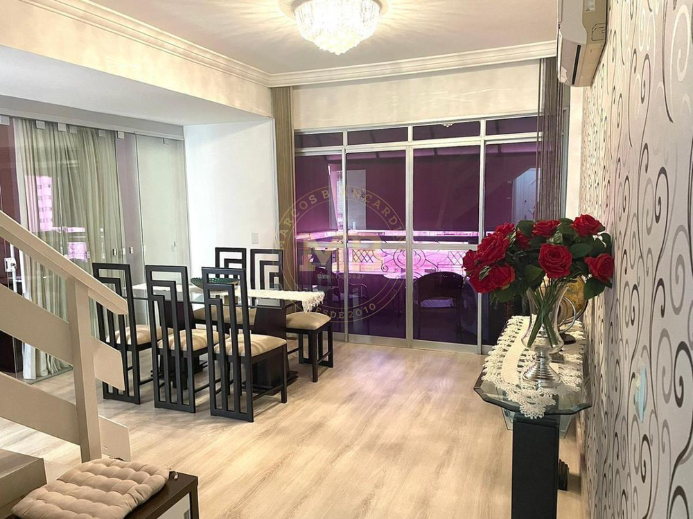 Apartamento, 3 quartos, 216 m² - Foto 1