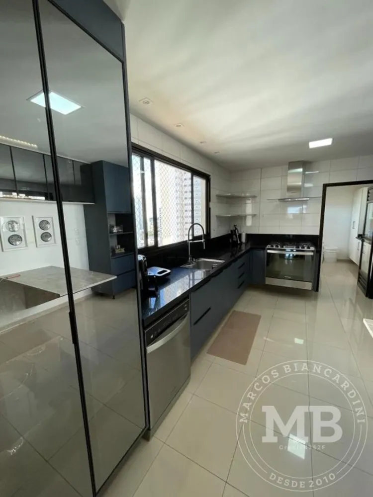 Apartamento, 3 quartos, 235 m² - Foto 24