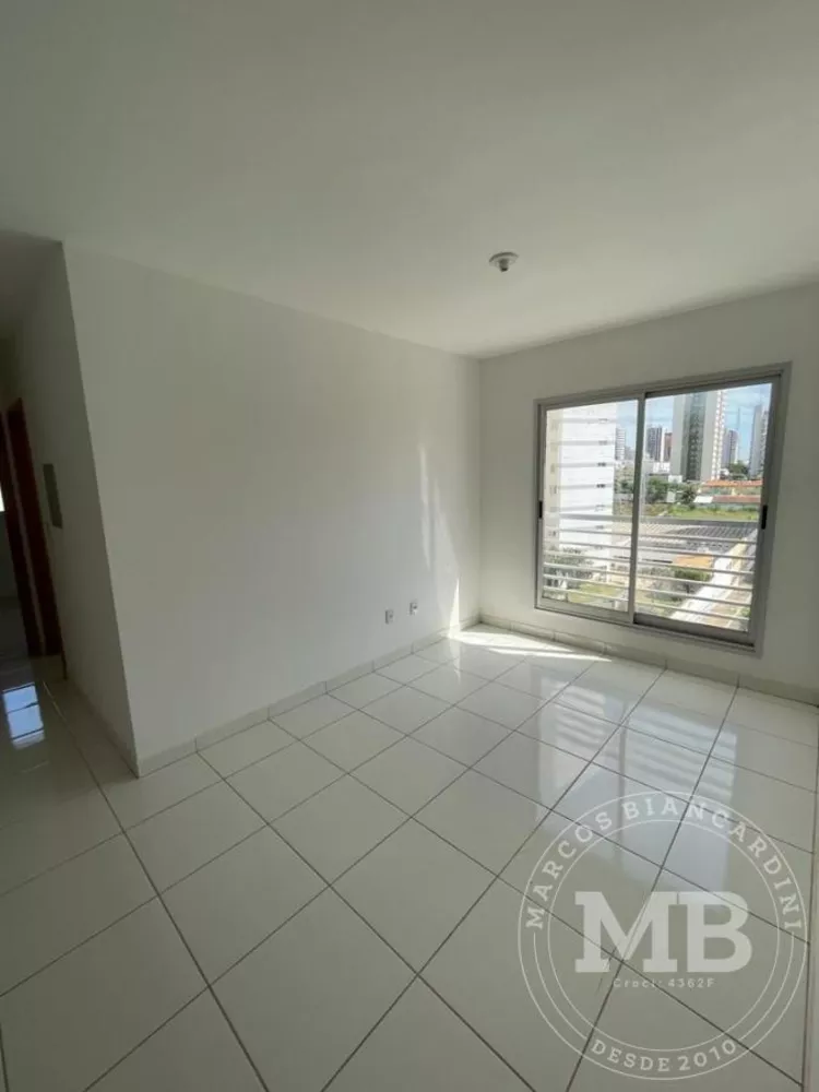 Apartamento à venda com 2 quartos, 60m² - Foto 2