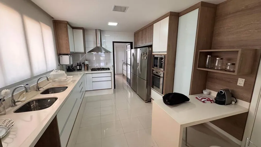 Apartamento, 3 quartos, 235 m² - Foto 13