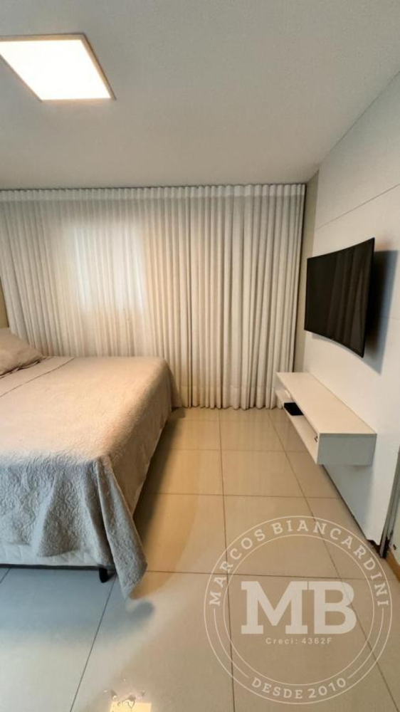 Apartamento à venda com 3 quartos, 156m² - Foto 6