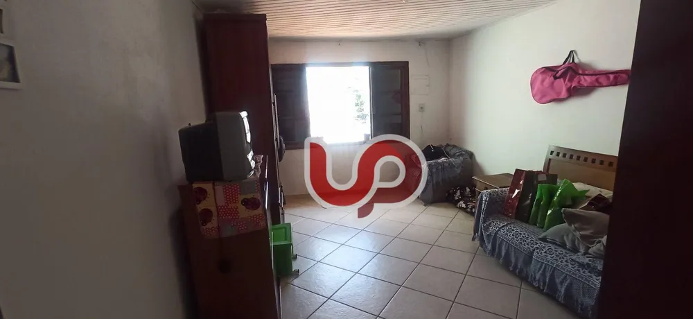 Casa, 3 quartos, 250 m² - Foto 4