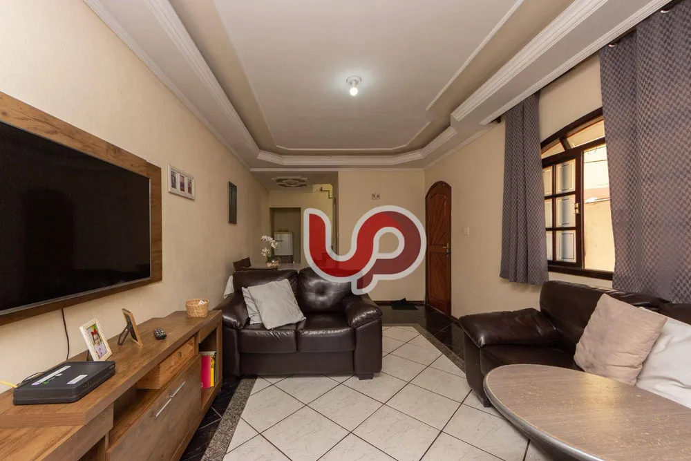 Sobrado, 4 quartos, 310 m² - Foto 1