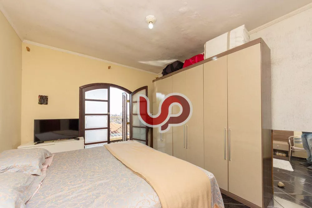Sobrado, 4 quartos, 310 m² - Foto 1