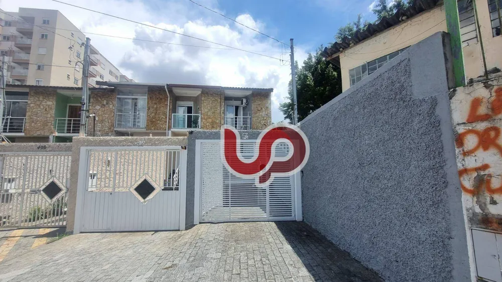 Sobrado, 3 quartos, 215 m² - Foto 1