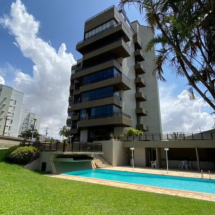 Apartamento à venda com 4 quartos, 400m² - Foto 1