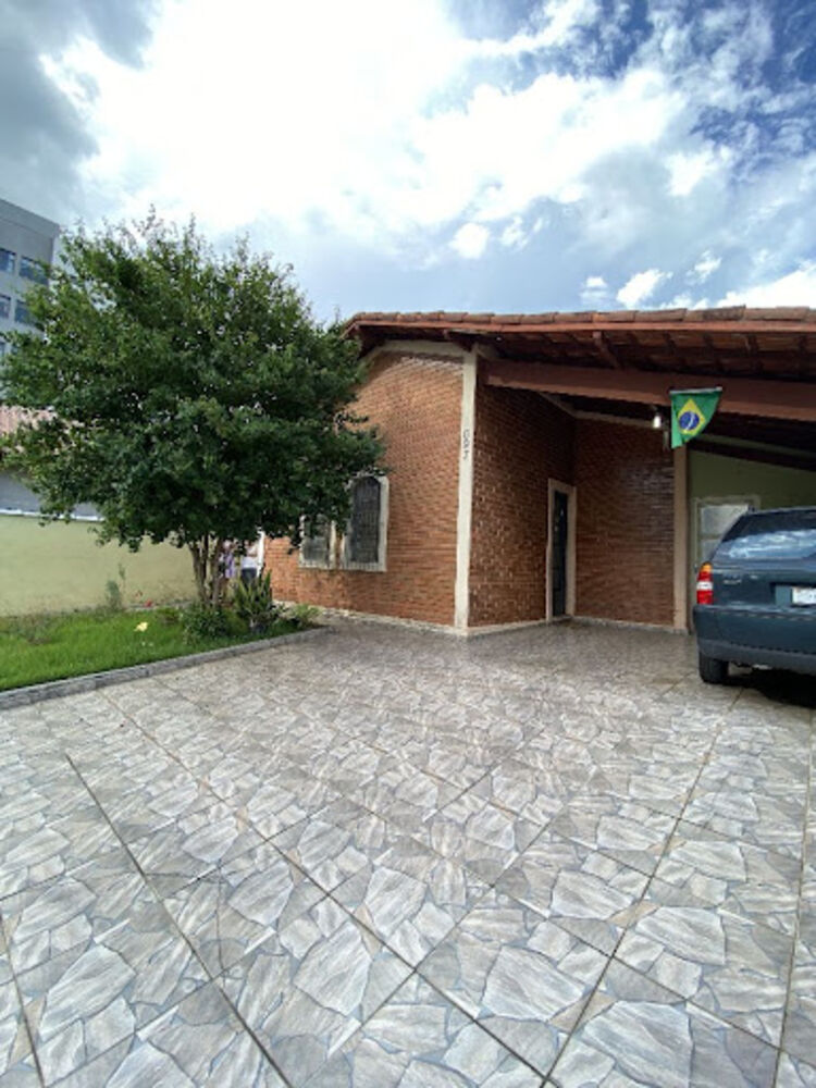 Casa, 3 quartos, 230 m² - Foto 1