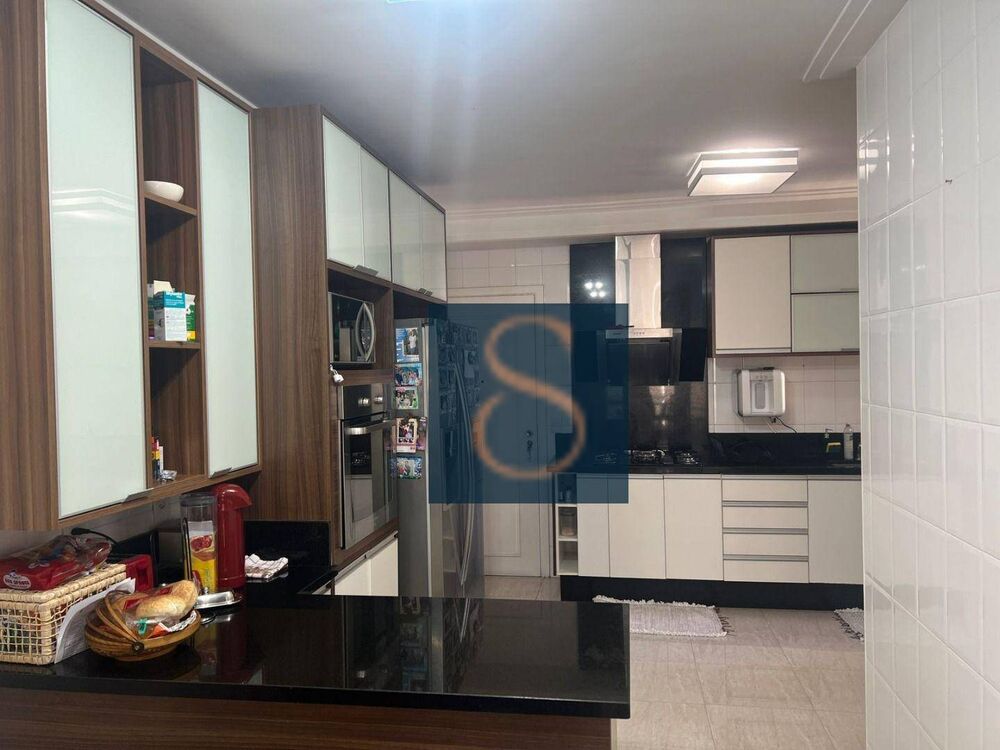 Apartamento, 3 quartos, 194 m² - Foto 4