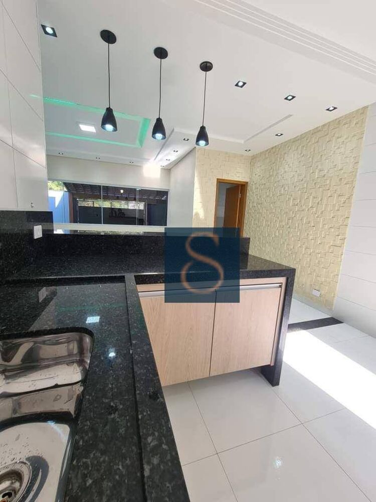 Casa, 3 quartos, 165 m² - Foto 1
