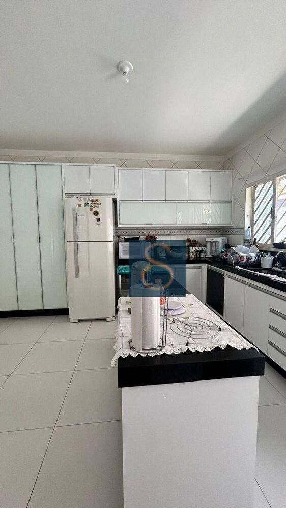 Casa, 4 quartos, 275 m² - Foto 3