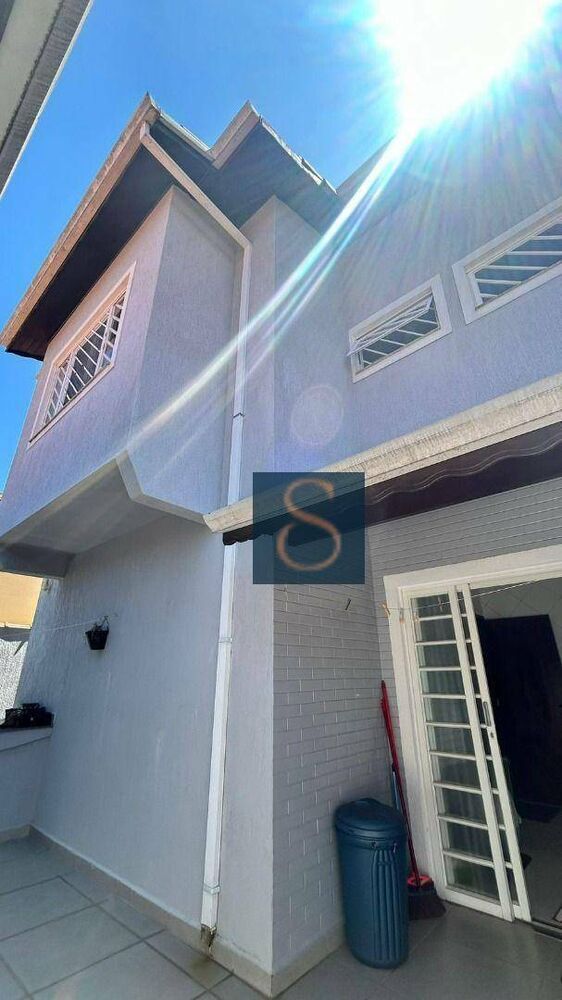Casa, 4 quartos, 275 m² - Foto 1