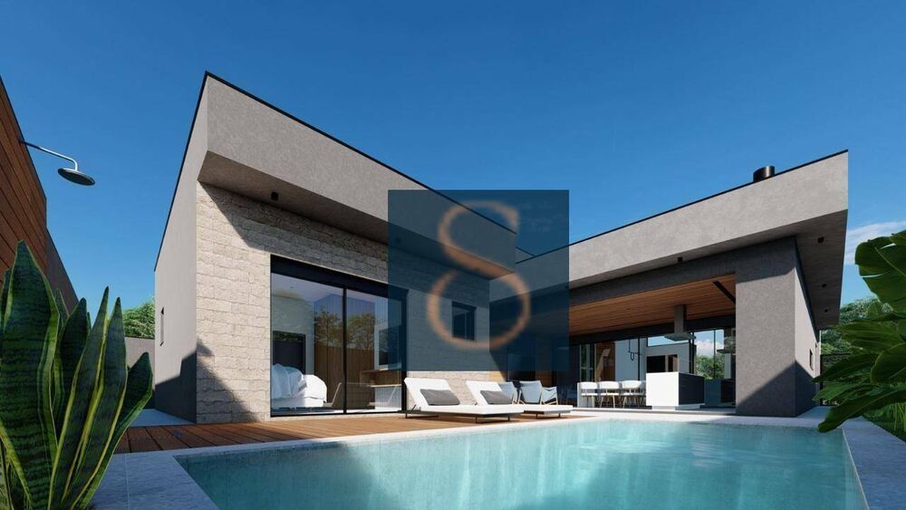 Casa de Condomínio à venda com 4 quartos, 243m² - Foto 4