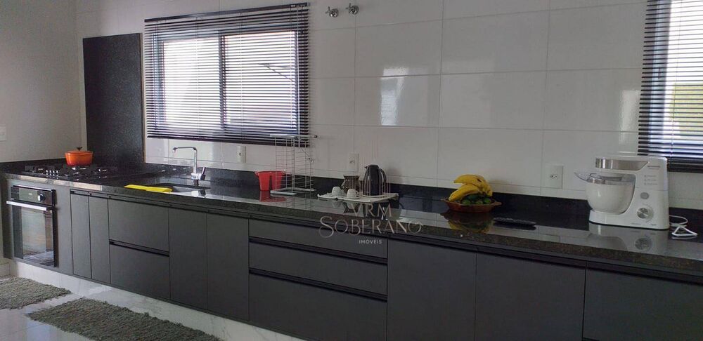 Sobrado, 3 quartos, 294 m² - Foto 11