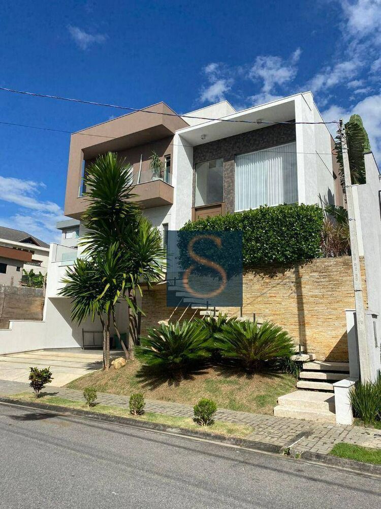 Sobrado, 4 quartos, 330 m² - Foto 1