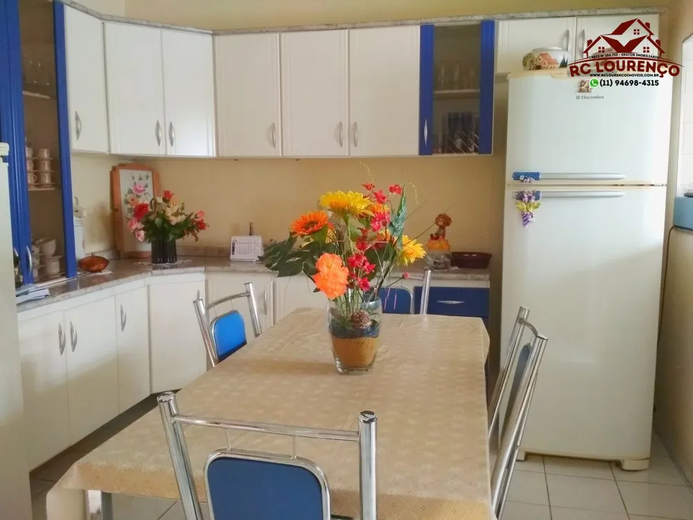 Sobrado, 4 quartos, 286 m² - Foto 1