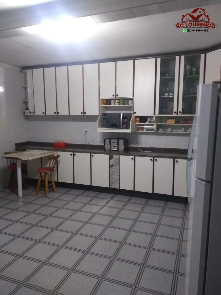 Sobrado, 3 quartos, 188 m² - Foto 2