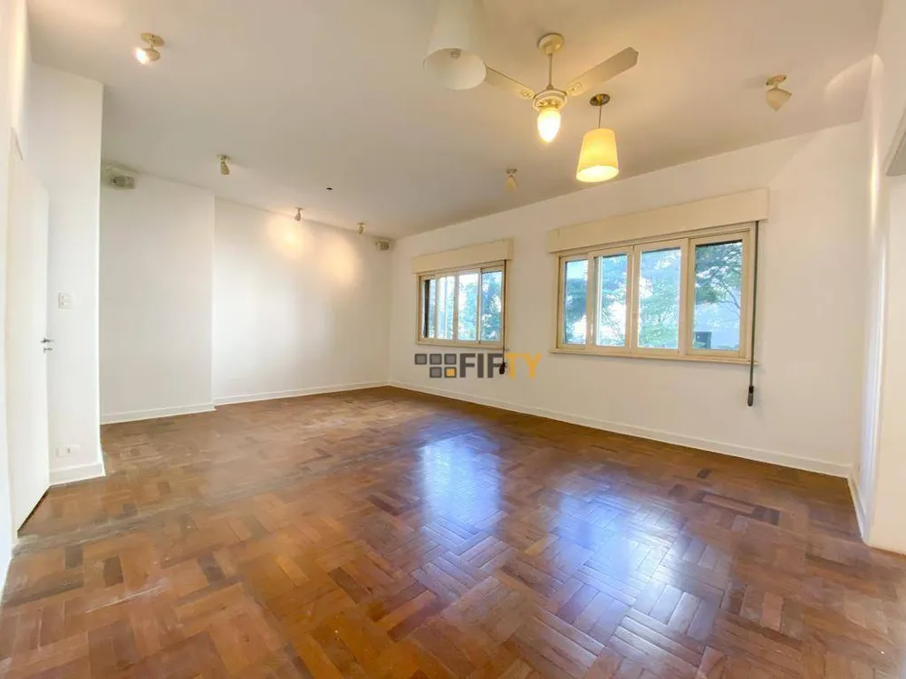 Apartamento, 3 quartos, 130 m² - Foto 2