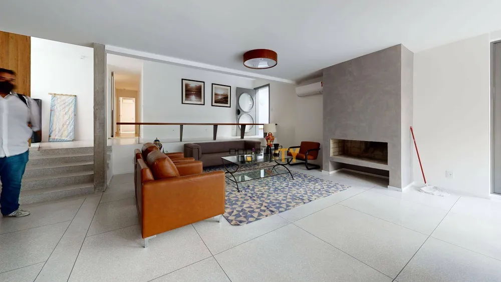 Casa, 4 quartos, 351 m² - Foto 1
