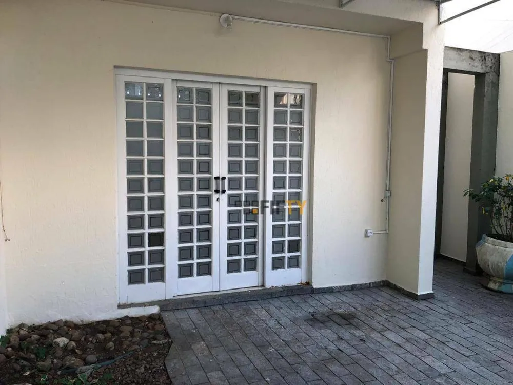 Casa, 6 quartos, 200 m² - Foto 4