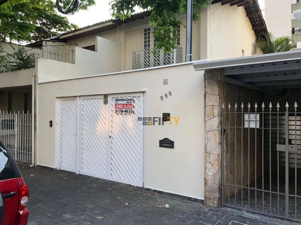 Casa, 6 quartos, 200 m² - Foto 1