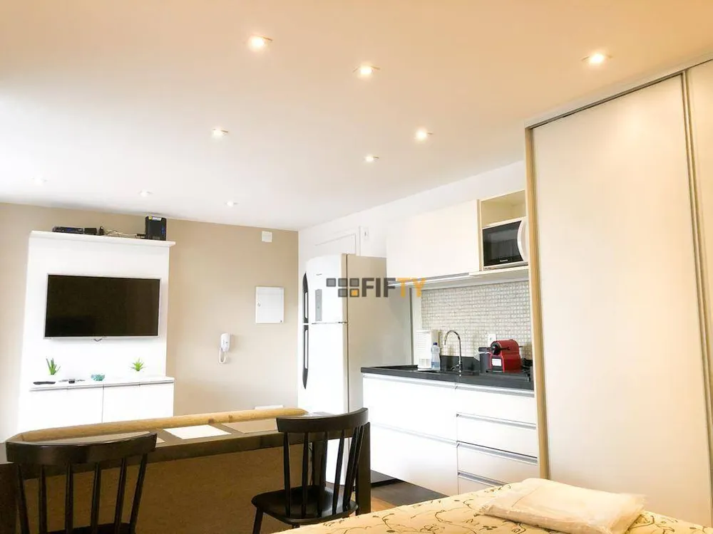 Apartamento, 1 quarto, 32 m² - Foto 2