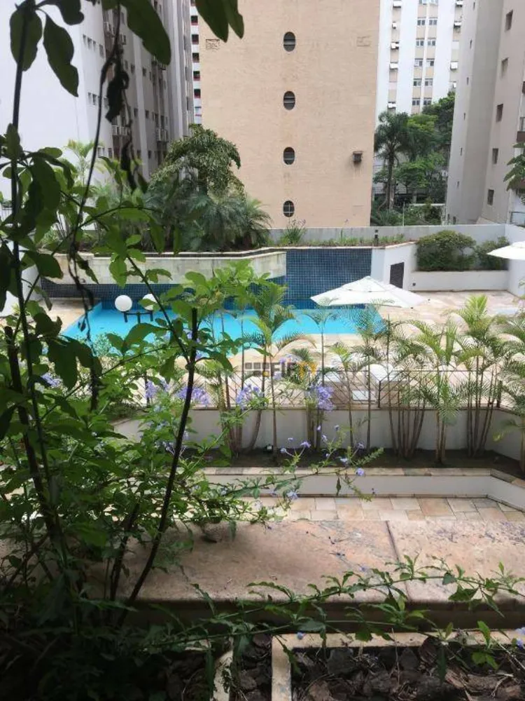 Apartamento, 4 quartos, 245 m² - Foto 2