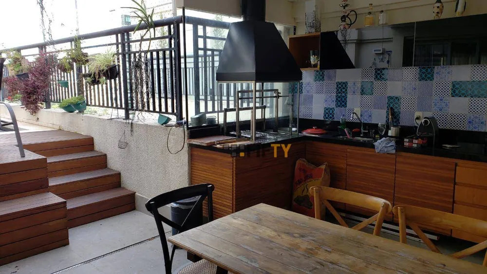 Cobertura, 4 quartos, 235 m² - Foto 1