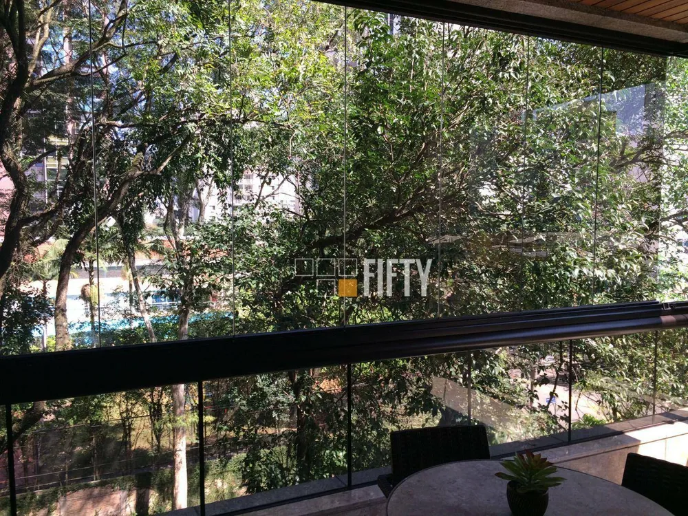 Apartamento, 4 quartos, 275 m² - Foto 2