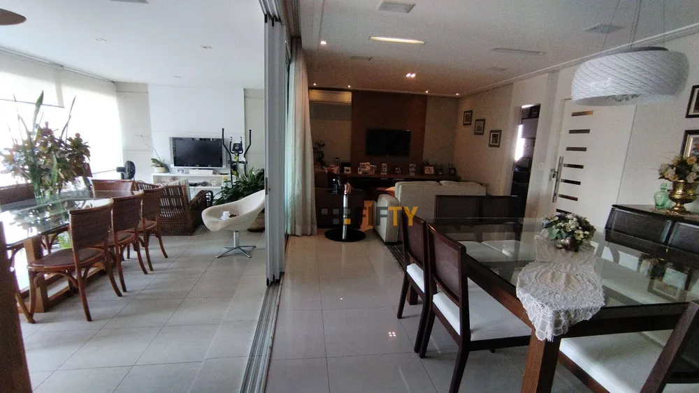 Apartamento, 3 quartos, 222 m² - Foto 4