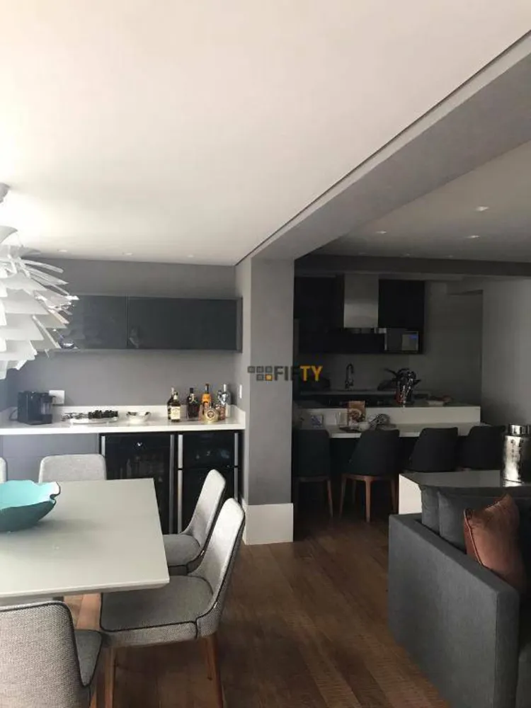Apartamento, 2 quartos, 131 m² - Foto 2