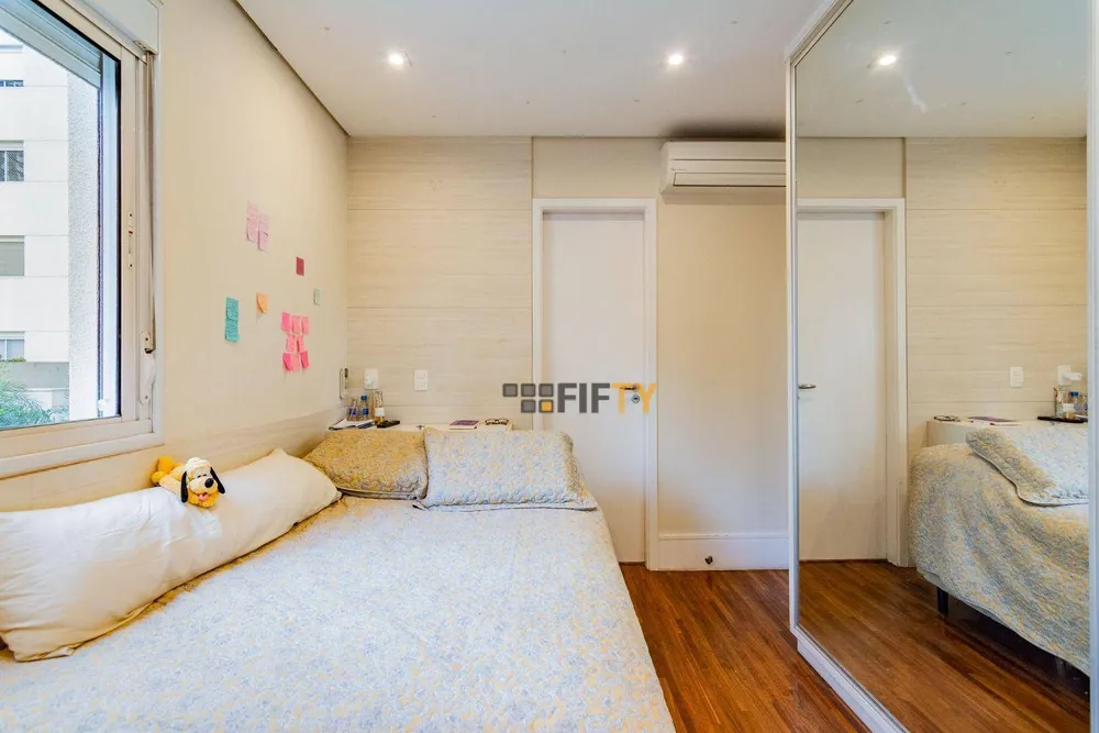 Apartamento, 4 quartos, 274 m² - Foto 2