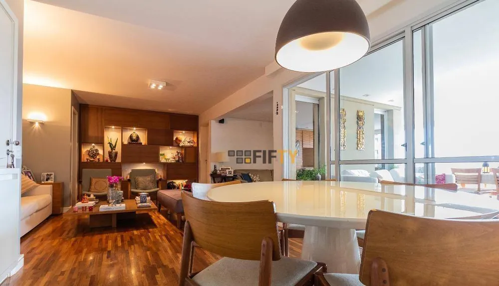 Apartamento, 3 quartos, 143 m² - Foto 2