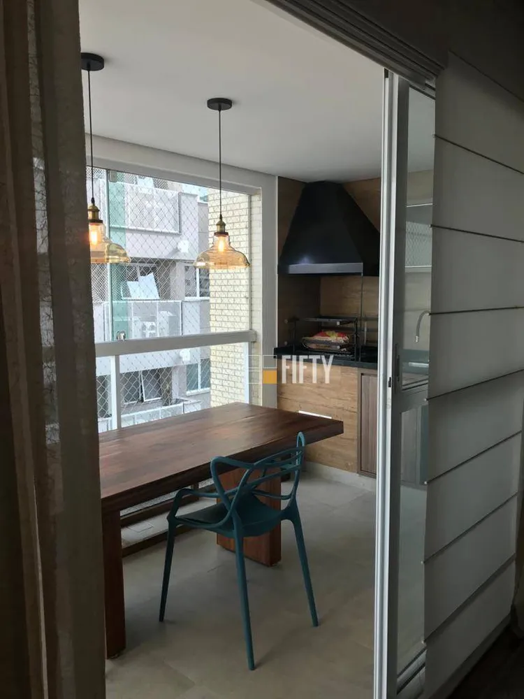 Apartamento, 3 quartos, 155 m² - Foto 2