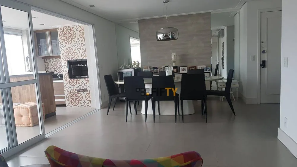 Apartamento, 3 quartos, 129 m² - Foto 2