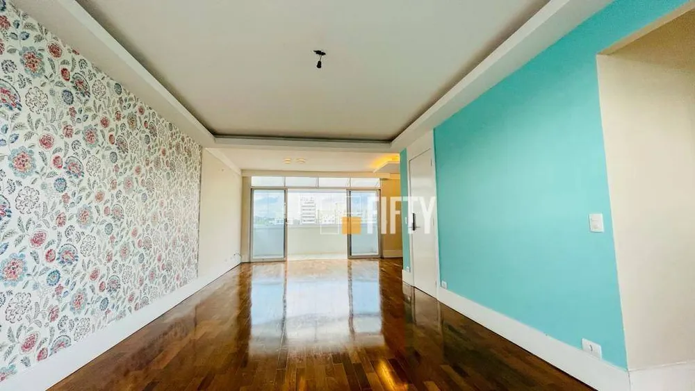 Cobertura, 3 quartos, 270 m² - Foto 2