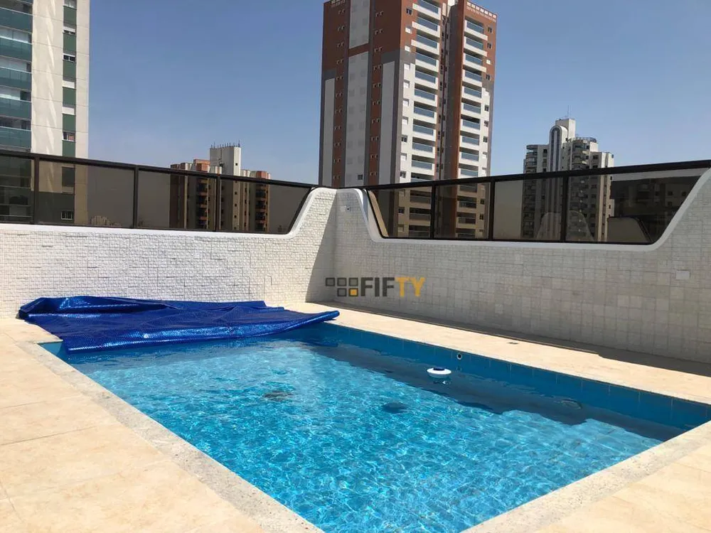 Cobertura, 3 quartos, 209 m² - Foto 1