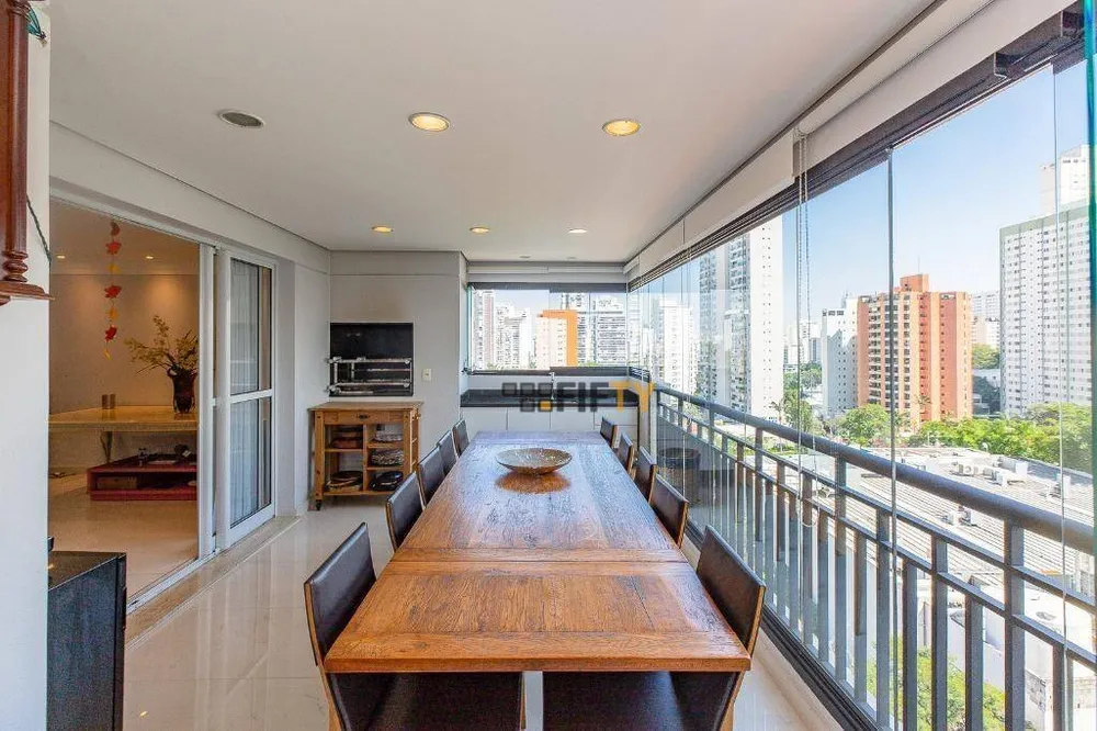 Apartamento, 4 quartos, 290 m² - Foto 1