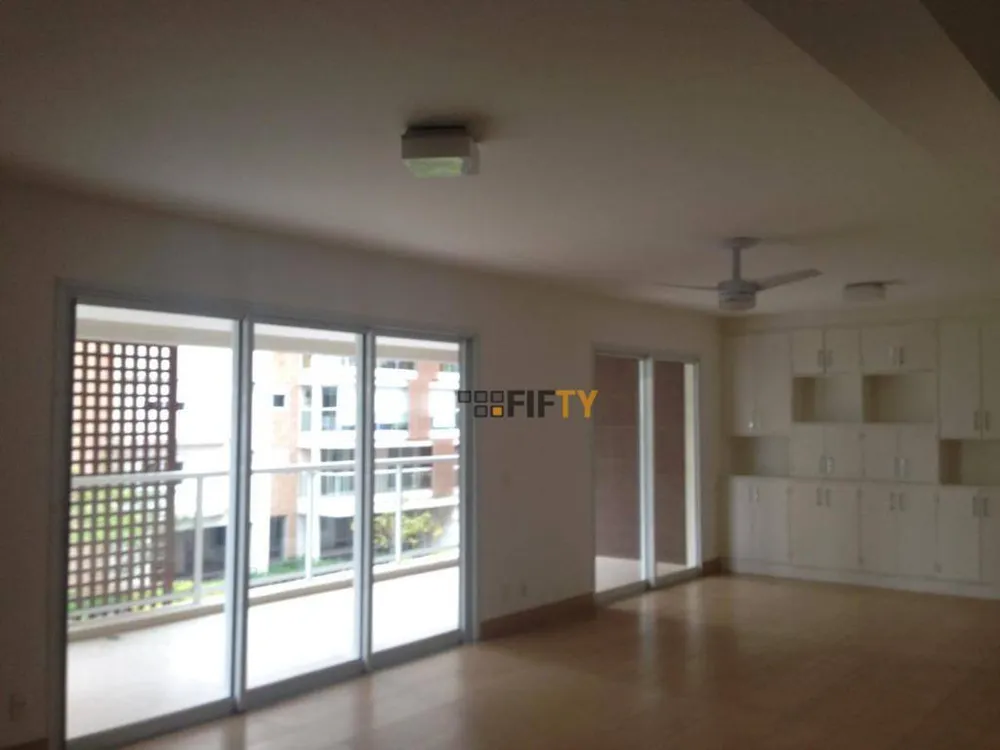 Apartamento, 3 quartos, 186 m² - Foto 1