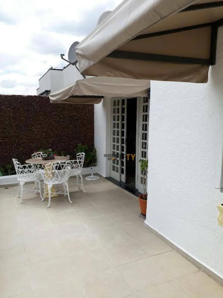 Cobertura, 4 quartos, 210 m² - Foto 1