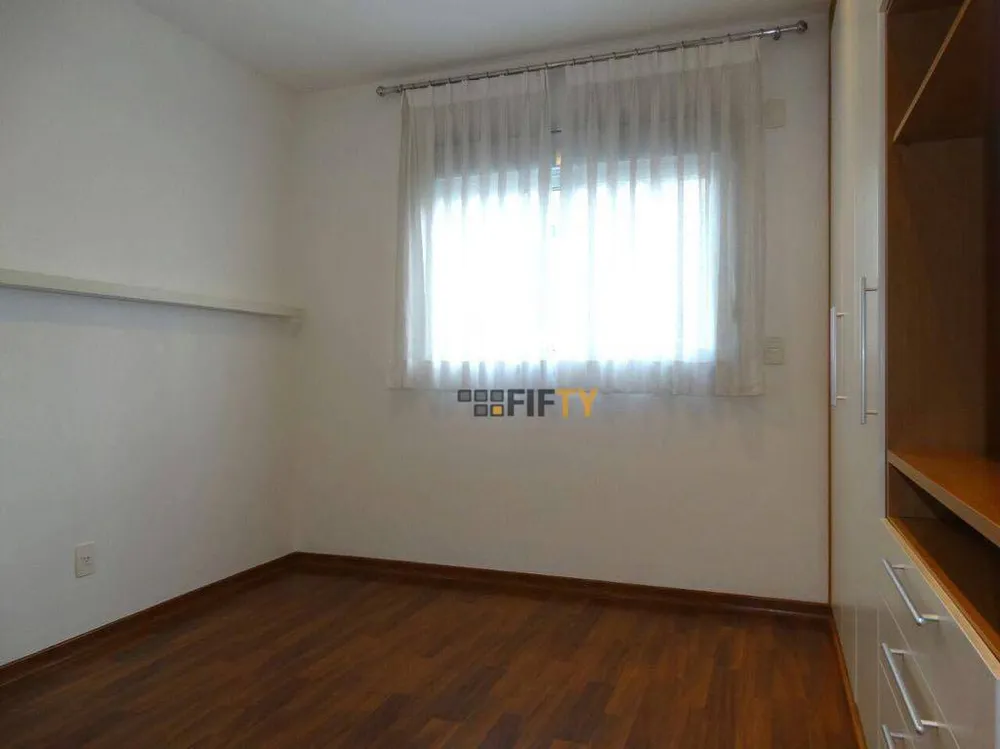 Apartamento, 3 quartos, 137 m² - Foto 2