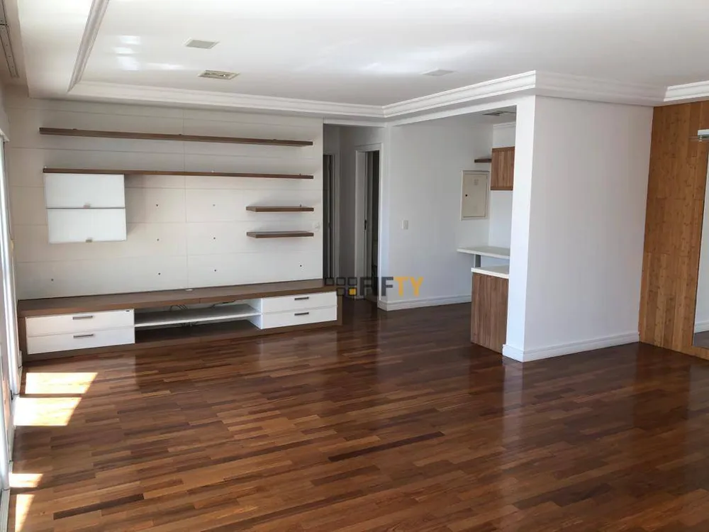 Apartamento, 3 quartos, 124 m² - Foto 2